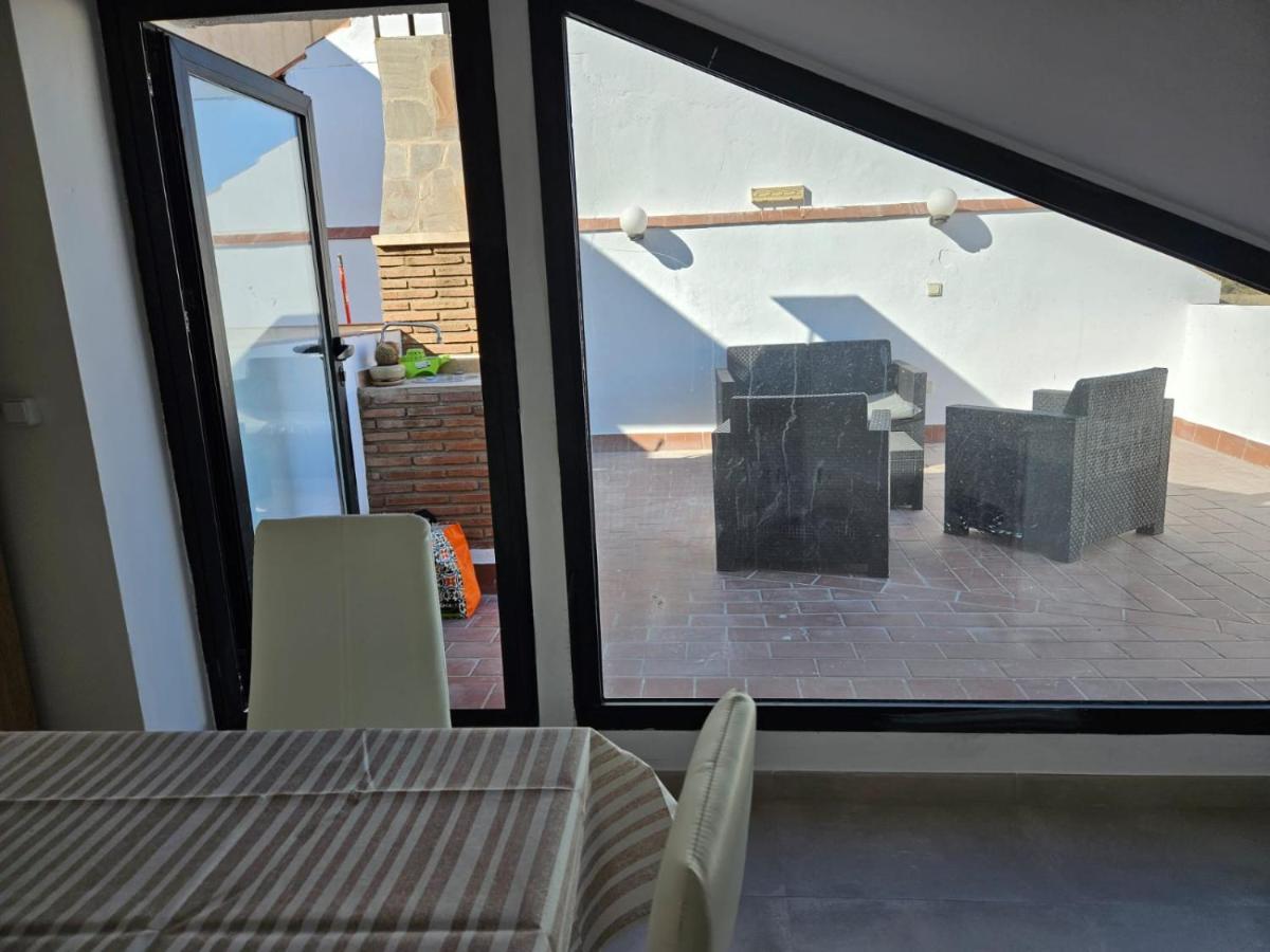 Apartamentos Seneca Junto Al Centro Málaga Exterior foto
